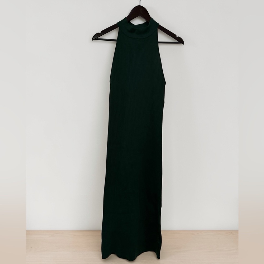 Love Stitch Sleeveless Maxi Dress in Forest Green
